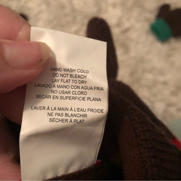 Reindeer winter hat set - Picture 6 of 6